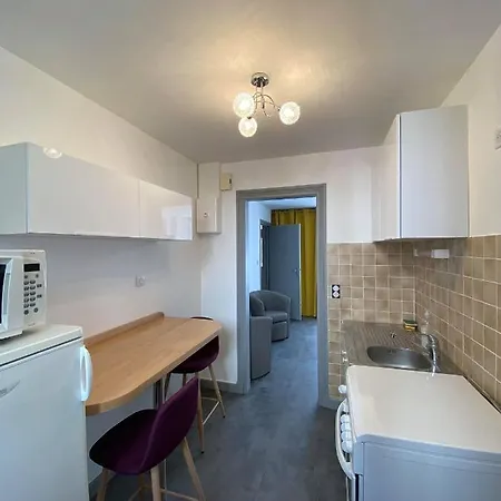 Apartment Proche Du Centre *